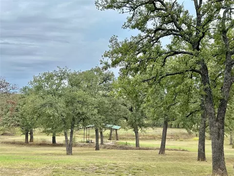 355 Cr 199, Gainesville, TX 76240