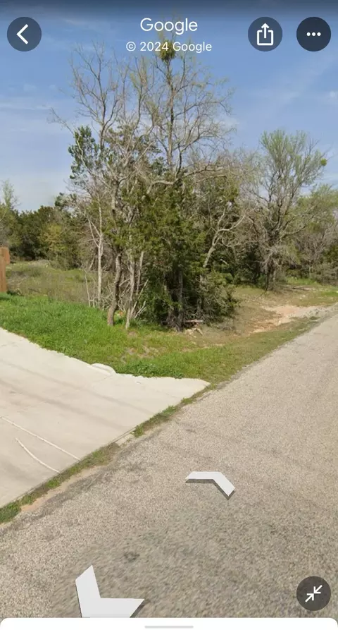 2720 Cedarhill St, Granbury, TX 76048
