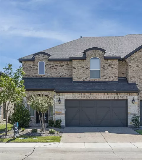 629 Somerset Dr, Lewisville, TX 75056