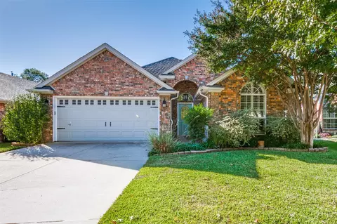 5204 Timber Green Dr, Arlington, TX 76016