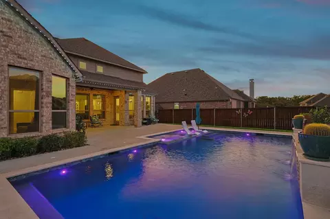 9913 Compass Rose Ct, Little Elm, TX 75068