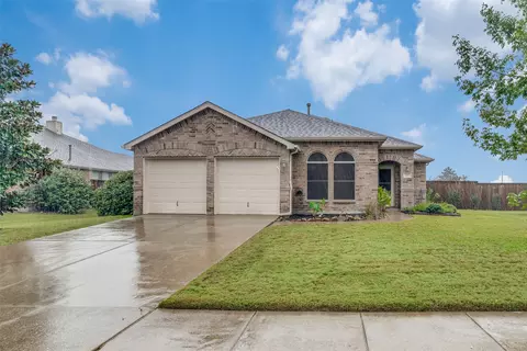 427 Spruce Trl, Forney, TX 75126