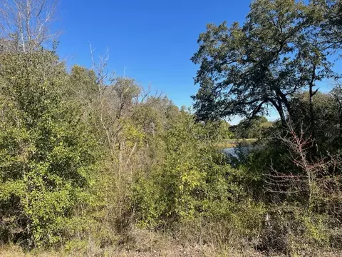 68 April Cv, Streetman, TX 75859