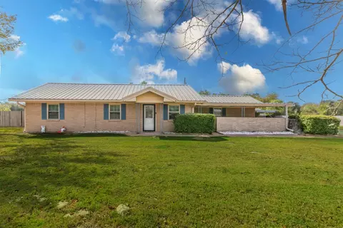 1205 Us Highway 84 W, Teague, TX 75860