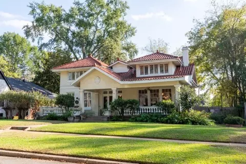 837 Jefferson Pl, Shreveport, LA 71104