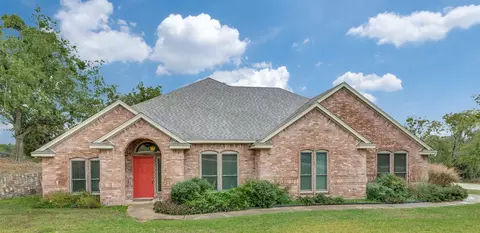 5999 Tiger Trl, Fort Worth, TX 76126