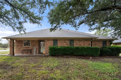 1003 S Elm St, Ennis, TX 75119