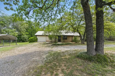 103 Granada Dr, Weatherford, TX 76088