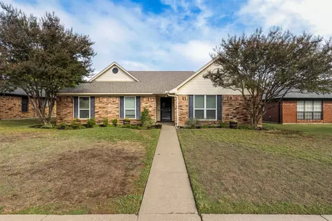 1513 Mayflower Dr, Allen, TX 75002
