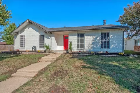 713 Green Canyon Dr, Mesquite, TX 75150