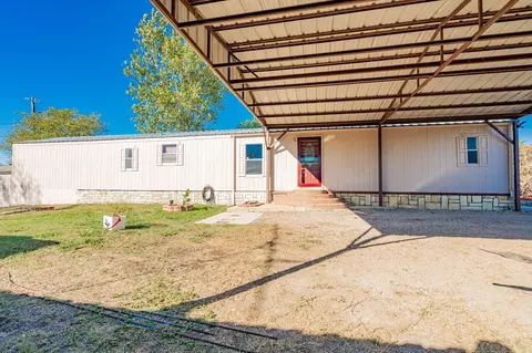 3032 Crest Pointe Dr, Little Elm, TX 75068