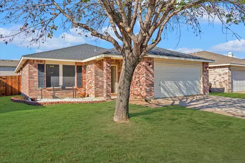 16105 Kiva Ct, Justin, TX 76247