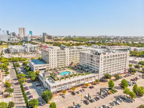2600 W 7th St #2500, Fort Worth, TX 76107