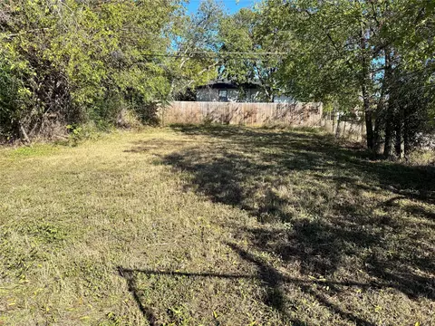 1649 E Terrell Ave, Fort Worth, TX 76104