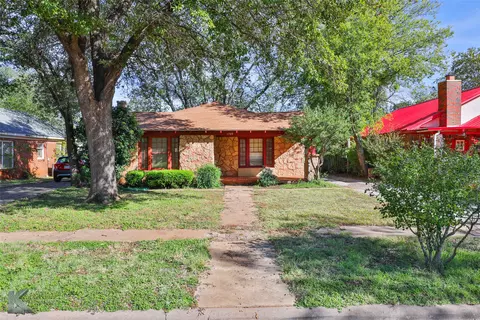 1749 Chestnut St, Abilene, TX 79602