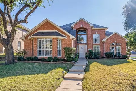 1502 Hill Creek Dr, Garland, TX 75043
