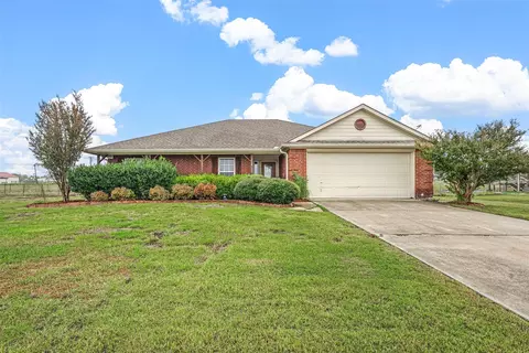 277 Maple Cir, Nevada, TX 75173
