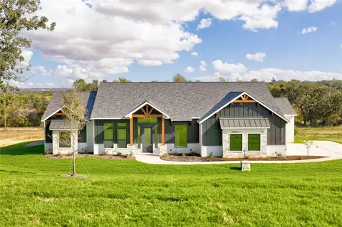 2004 Parker Meadows Ct, Weatherford, TX 76088