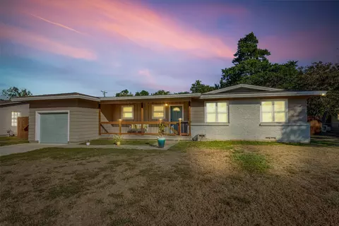 6721 Reeves St, Richland Hills, TX 76118