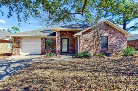 730 Park Pl, Whitesboro, TX 76273
