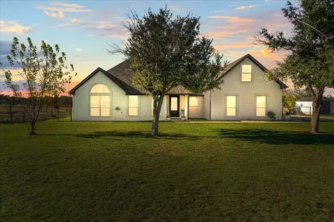 3337 Chisam Rd, Sanger, TX 76266