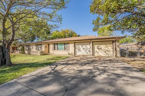 2004 Halbert St, Fort Worth, TX 76112