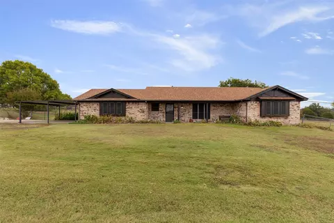 142 Jamar Dr, Weatherford, TX 76088