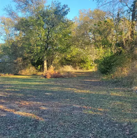 112 SE Front, Bailey, TX 75413 photo 2