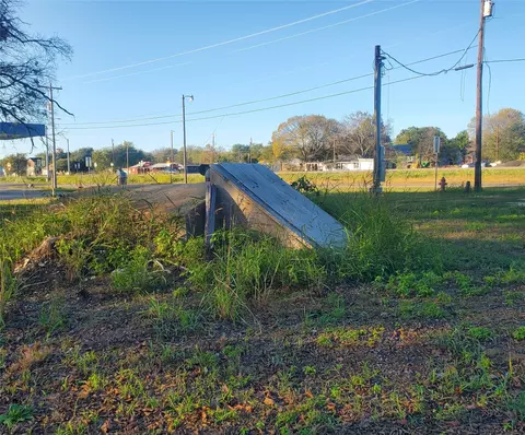 112 SE Front, Bailey, TX 75413 photo 7