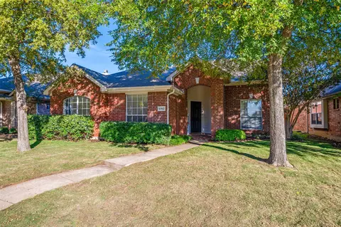 6782 Richmond Dr, Frisco, TX 75035