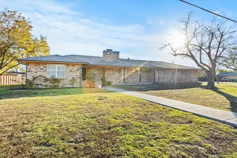 614 W Oak St, Celina, TX 75009