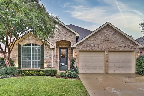 4525 Marguerite Ln, Fort Worth, TX 76123