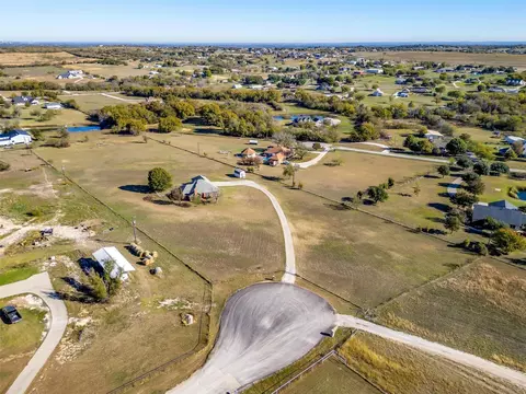 183 John Chisholm Rd, Weatherford, TX 76087