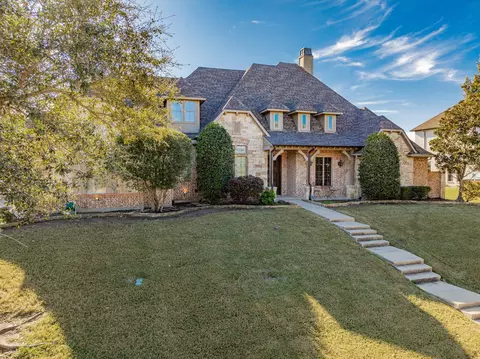 160 Stoneleigh Dr, Heath, TX 75032