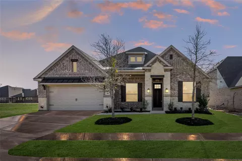 306 Bowrider Ln, Granbury, TX 76049