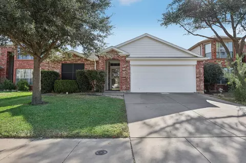 3117 Gettysburg Ln, Fort Worth, TX 76123