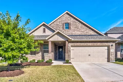 948 Royal Ln, Celina, TX 75009