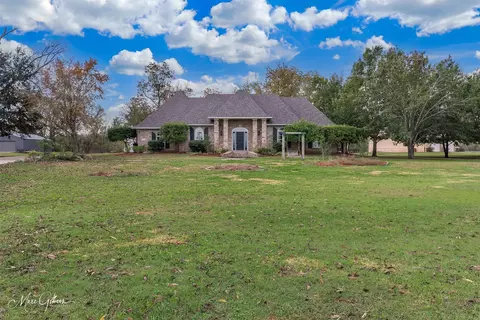 10 Pintail Ln, Bossier City, LA 71111