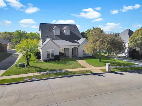 840 Bentwater Pkwy, Cedar Hill, TX 75104