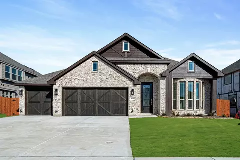639 Sirius Dr, Waxahachie, TX 75165