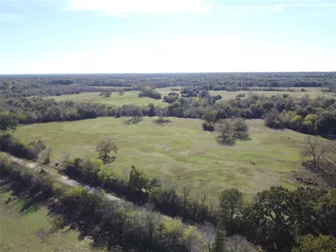 63 Ac Cr-1082, Celeste, TX 75423 photo 5