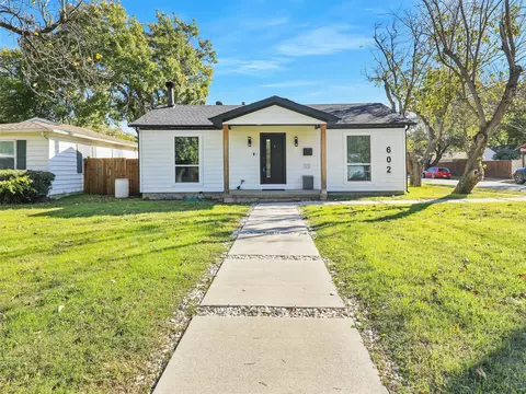 602 N Bagdad Rd, Grand Prairie, TX 75050