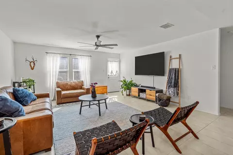 6417 Becker Ave, Fort Worth, TX 76123