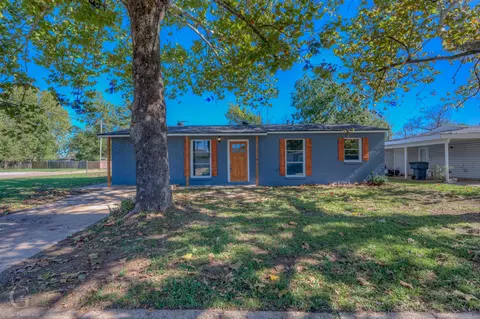 1316 Lampkin St, Bossier City, LA 71111