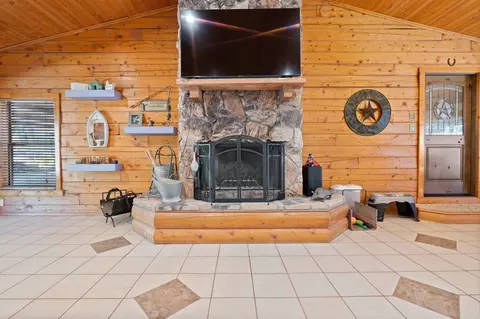 2140 Malone Rd, Cleburne, TX 76031 photo 7
