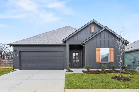 3113 Royal Throne Ct, Denton, TX 76208