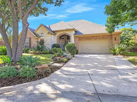 405 Lakewood Dr, Trophy Club, TX 76262