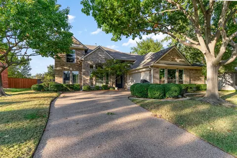 100 Longmeadow Dr, Coppell, TX 75019