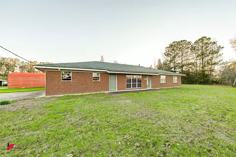 345 King Orchard Rd, Springhill, LA 71075 photo 4