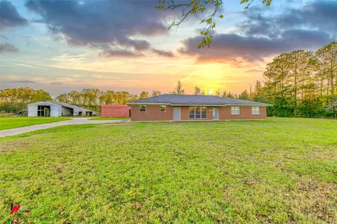 345 King Orchard Rd, Springhill, LA 71075